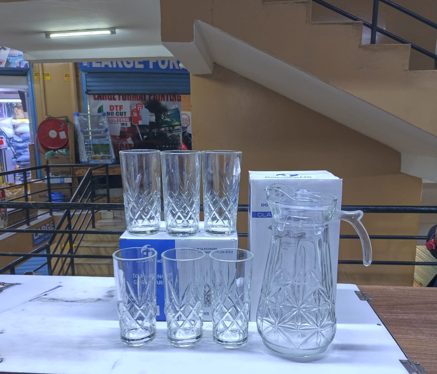 7PCS Glass Jug & Crystal Tumbler Set – Premium Water & Juice Pitcher with 6 Diamond Design Drinking Glasses, Elegant Beverage Serving Set for Home, Dining, Parties & Gift Use