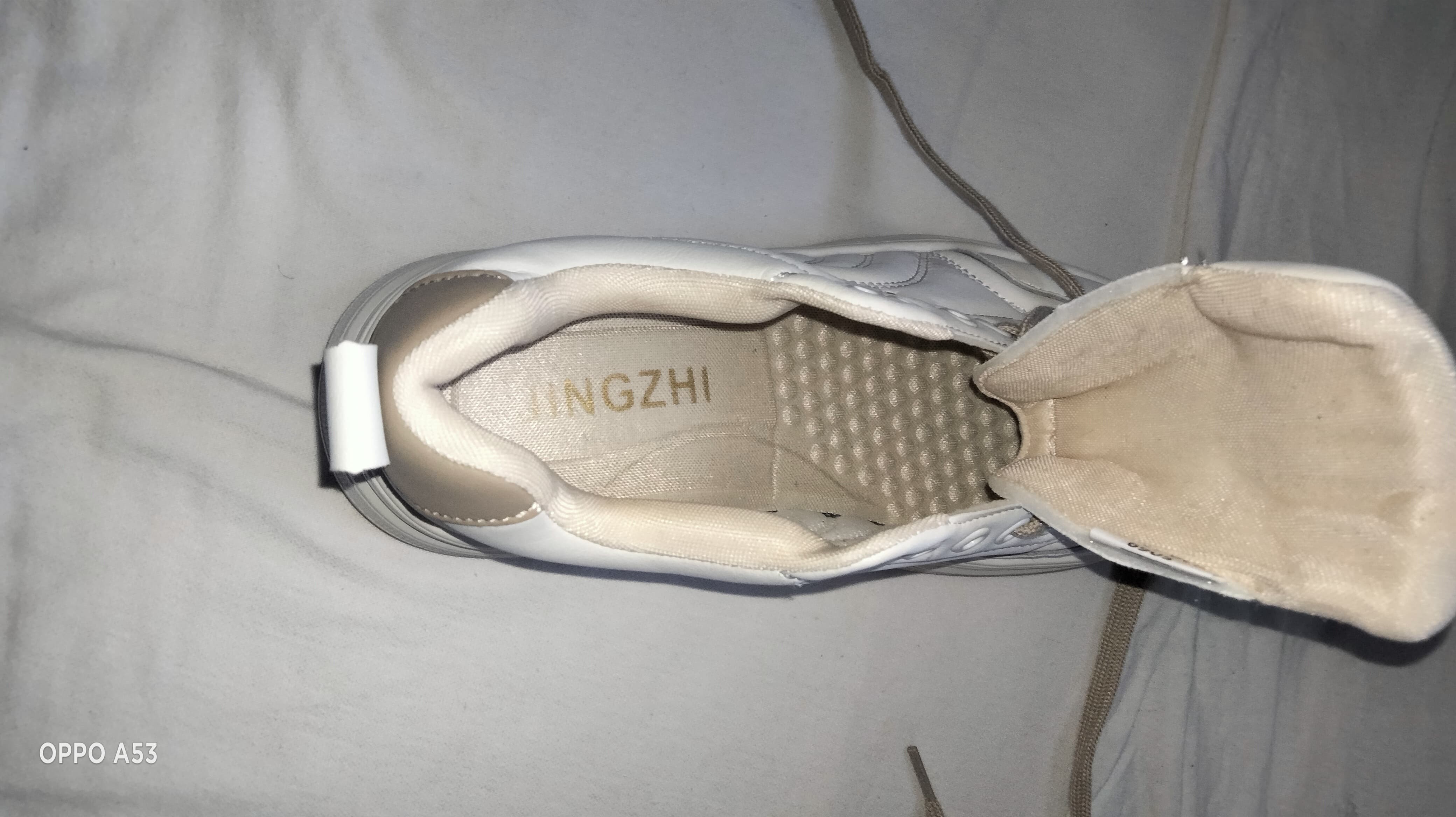 Girls Kids Sneakers EU 36–37 | Breathable Lightweight White Casual Sports Shoes | Comfortable Lace-Up Student Shoes for School, Running, Outdoor Play & Everyday Wear