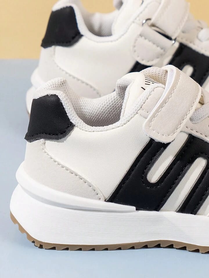 Kids Soft Sneakers Unisex Size 32 – Lightweight, Breathable, Non-Slip Casual Shoes for Boys & Girls, Perfect for School, Sports, Outdoor Play, Comfortable Daily Wear, Durable Kids Footwear