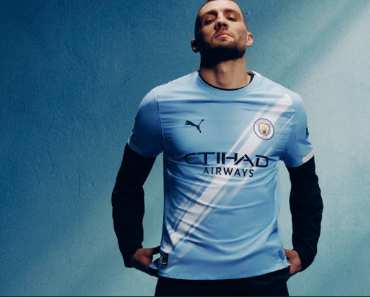 Manchester City Blue Jersey – Men’s Football Shirt | Breathable Sports Shirt