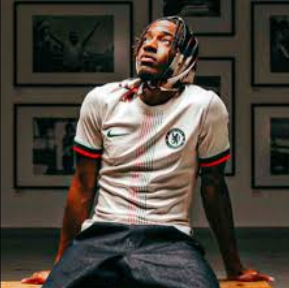 Step into the new season in iconic fashion with the Chelsea FC 2025/26 Away Jersey – Cream Edition