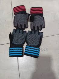 Breathable Gym Workout Gloves with Wrist Support Strap, Non-Slip Weightlifting Training Gloves for Fitness, Bodybuilding, Cycling & Cross Training, Durable Anti-Sweat Grip Design