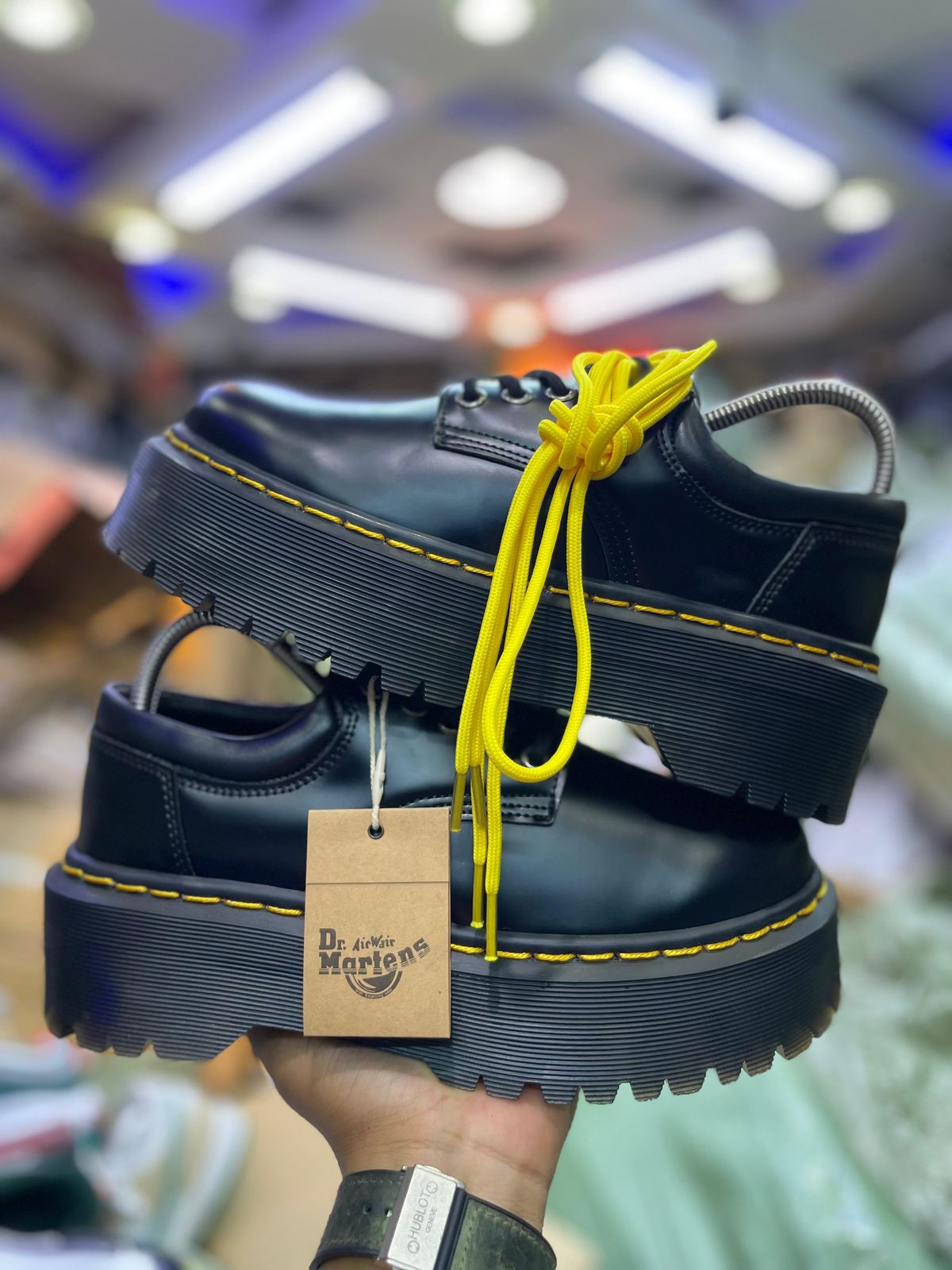 OFFICIAL & SMART CASUAL BLACK Dr Martens Double sole Quality Pure leather Size 40-45 MEN Sneakers