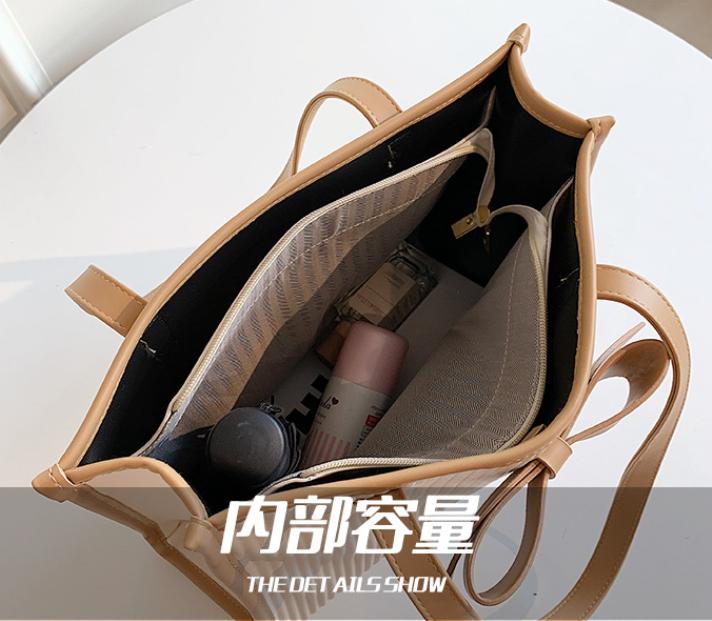 CUTE Bow tote bags ASSORTED BLACK AND BEIGE Tote Bags