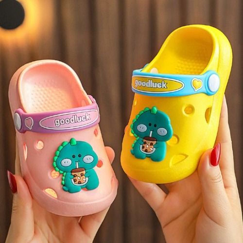 Non-Slip Breathable Cartoon Design Kids Outdoor Crocs Style Sandals for Boys and Girls – Lightweight, Comfortable Everyday Play Shoes