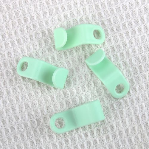 Multifunctional Space-Saving Closet Hanger Connectors (20 pieces)– Heavy-Duty Plastic Clothes Hooks for Maximized Wardrobe Storage