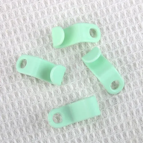 Multifunctional Space-Saving Closet Hanger Connectors (20 pieces)– Heavy-Duty Plastic Clothes Hooks for Maximized Wardrobe Storage