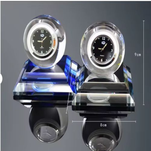 Elegant Crystal Globe Car Perfume Diffuser with Clock – High-Quality Liquid Glass Air Freshener for Vehicle Interior Decoration & Gift