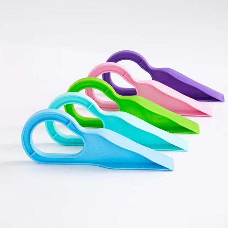 1 PC GOOD QUALITY MATTRESS LIFTER TOOL For Changing Bedsheets, Bedsheet Tucker- Mattress Wedge Elevator Tool. Easily Raises The Mattress.