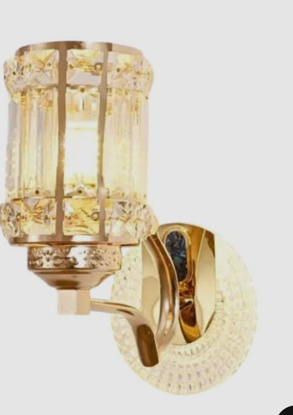 Neelux Geometric Glass Wall Bracket Light (DL 0034) - Modern Gold Luxury Crystal Sconce for Living Room,Bedroom,Bathroom and Hallway-High Quality Indoor  Decorative LED Wall Lamp.