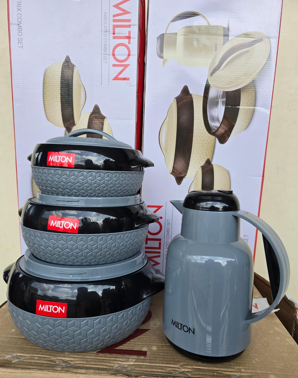 Milton 3-Piece Insulated Hotpot Set with Thermal Flask – Cream Color