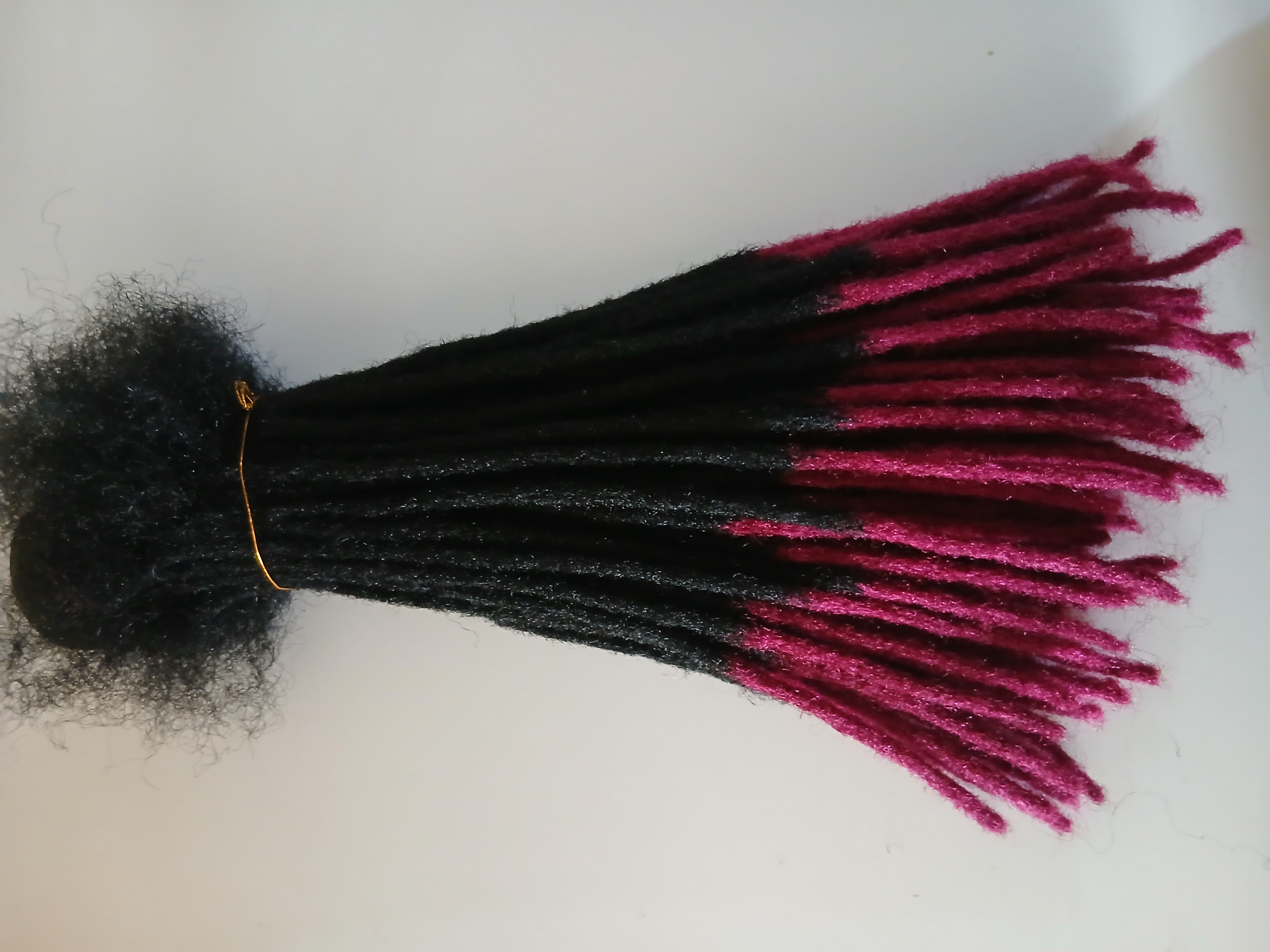 Artificial Dreadlocks-70pieces for full head lightweight and easy to install. Reusable.For both males and females