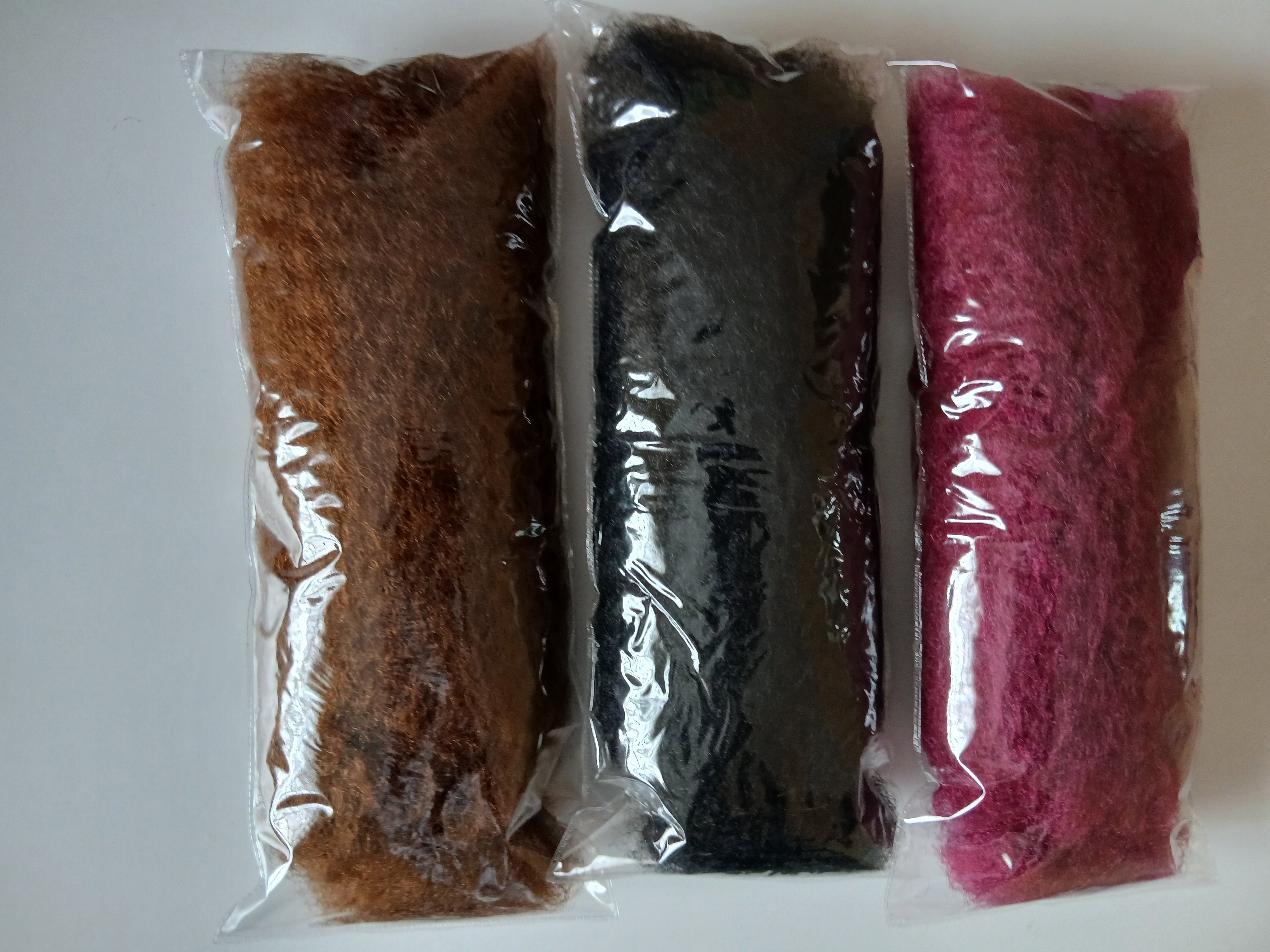 Synthetic hair for Artificial dreadlocks,Faux locs,Riri locs etc. Light weight and  chunky, Natural  textures and easy to crotchet.