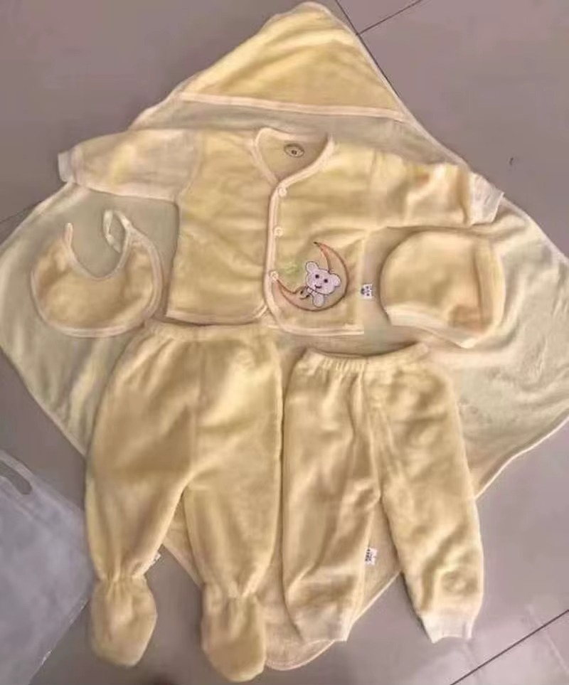 Newborn Essentials Baby Clothing Sets Newborn Clothes Wholesale 6 Pieces Flannel Newborn Winter Baby Clothes