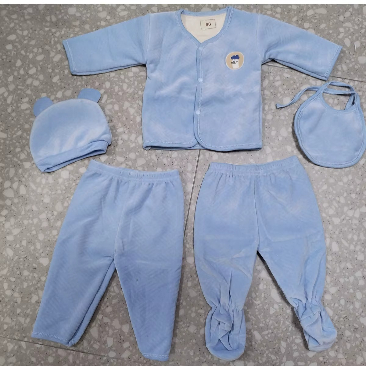 0-3 Months Unisex Baby Clothes 5 Piece Layette Sets Winter Newborn Clothes Gift Tops Hat Pants Suit Outfit Sets