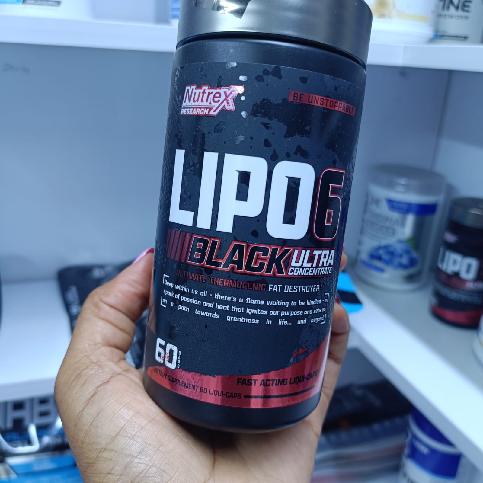 NUTREX LIPO-6 BLACK ULTRA CONCENTRATE (EXTREME FAT-LOSS SUPPORT) Food supplement with Caffeine and Citrus Aurantium 60 Liquid capsules
