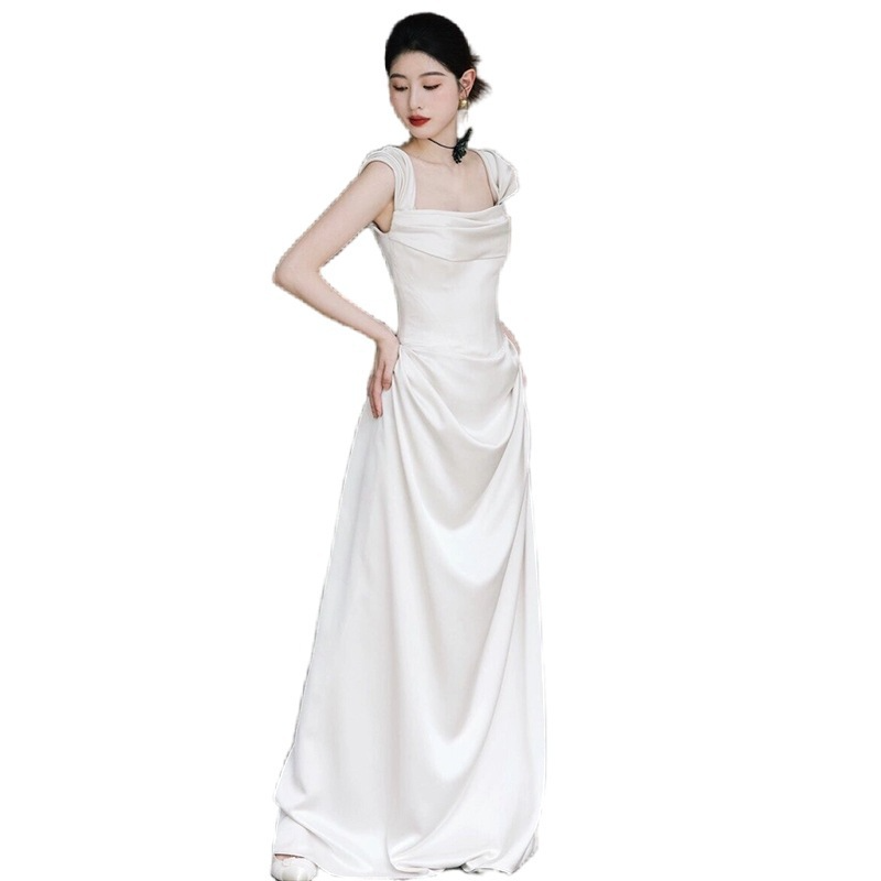 White suspender satin light wedding dress French simple temperament engagement dress fishtail slim long evening dress light luxury