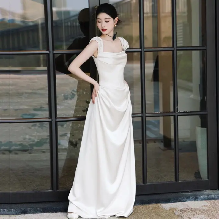 White suspender satin light wedding dress French simple temperament engagement dress fishtail slim long evening dress light luxury