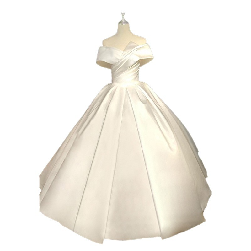 French wedding dress bride's new main yarn high-quality champagne color main yarn satin one-shoulder tail dress