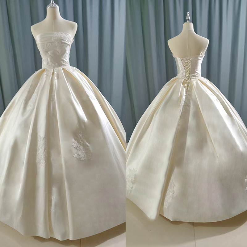 New French satin tube top light wedding dress bride's high-end texture large tail retro going out main yarn