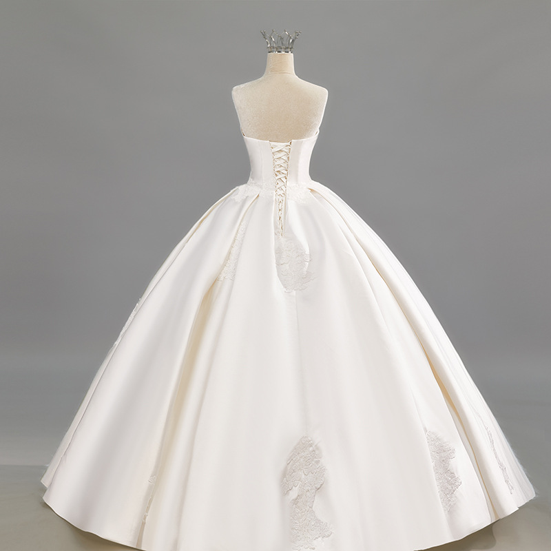 Wedding Satin French New Style Bridal Tube Top Simple Niche Puff Skirt High-Quality French Wedding Dress