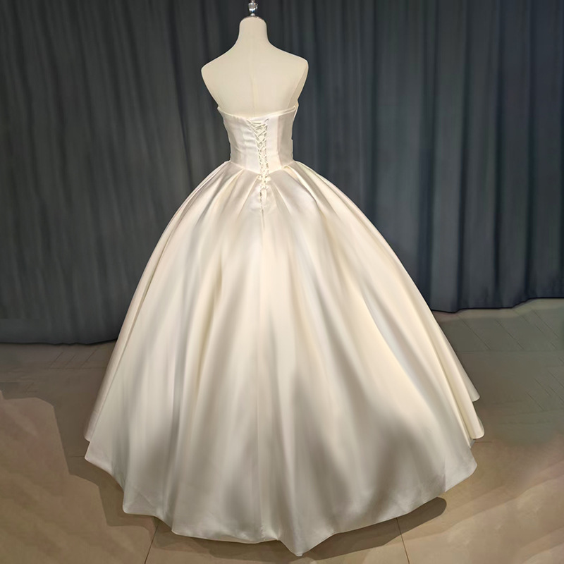 New French tube top satin wedding dress, simple waisted wedding dress, large skirt, wedding main yarn, high-end texture