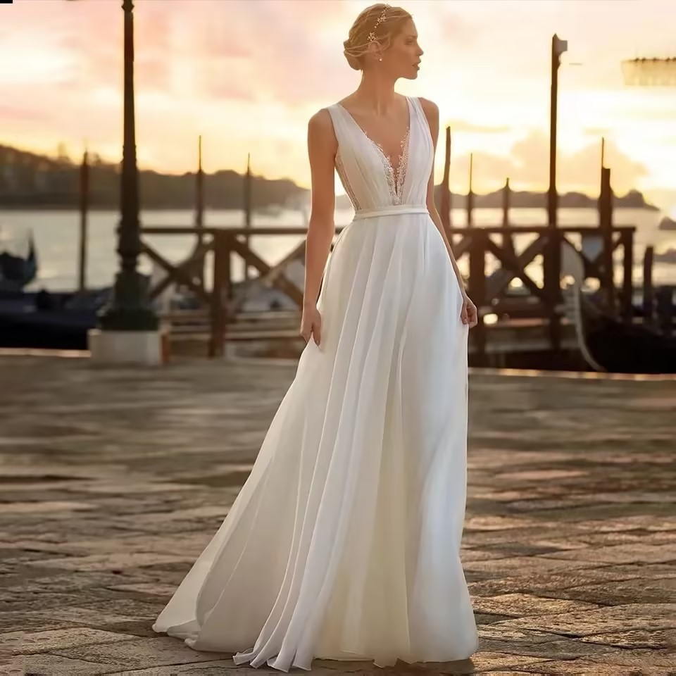 Women's wedding dress party banquet dress bridal V-neck backless fairy beach style evening dress