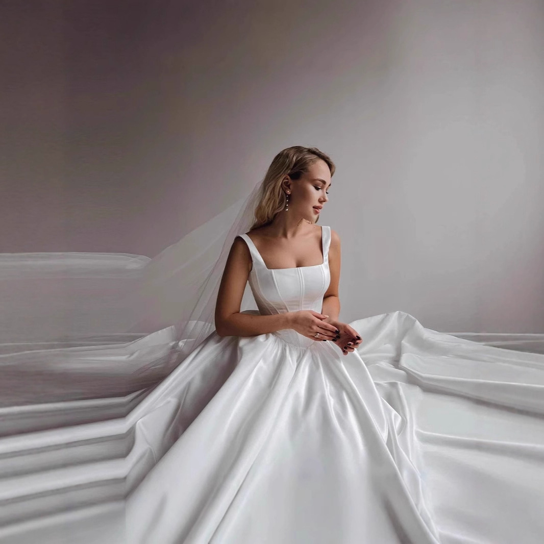 Bridal suspender satin wedding dress beach photo evening dress simple lawn wedding trailing long skirt for women
