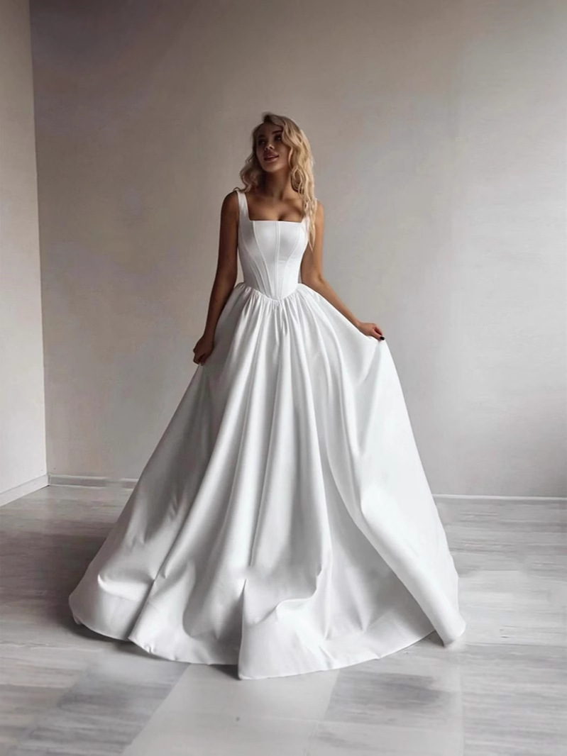 Bridal suspender satin wedding dress beach photo evening dress simple lawn wedding trailing long skirt for women