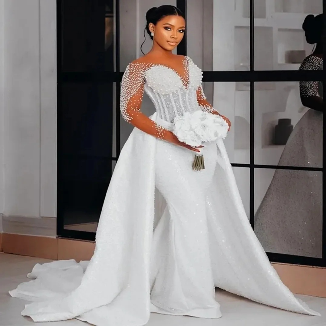European and American wedding dress sexy suspender V-neck dress wedding dress evening dress