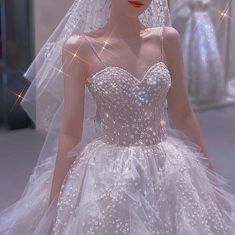 French light wedding dress, new temperament, small bride, simple and atmospheric main starry sky, Suzhou wedding dress with tail