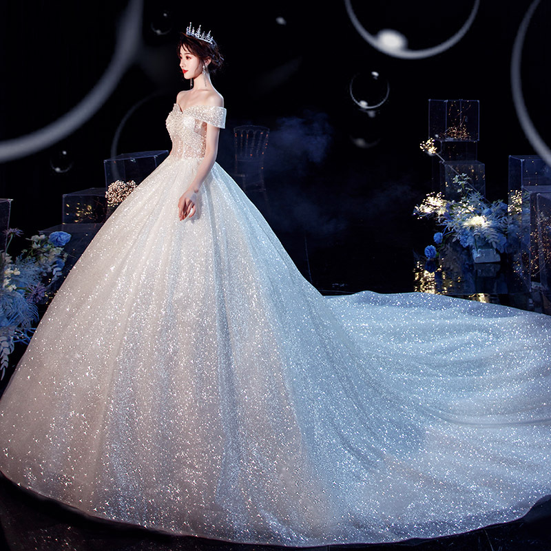 One-shoulder French main light wedding dress new style trailing starry sky petite bride super fairy temperament forest style dreamy