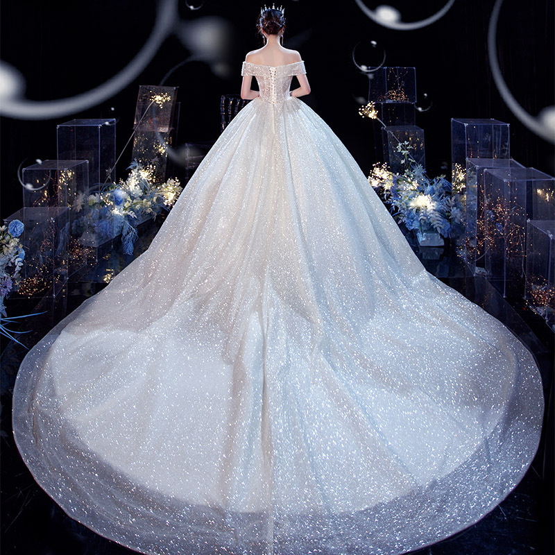 One-shoulder French main light wedding dress new style trailing starry sky petite bride super fairy temperament forest style dreamy