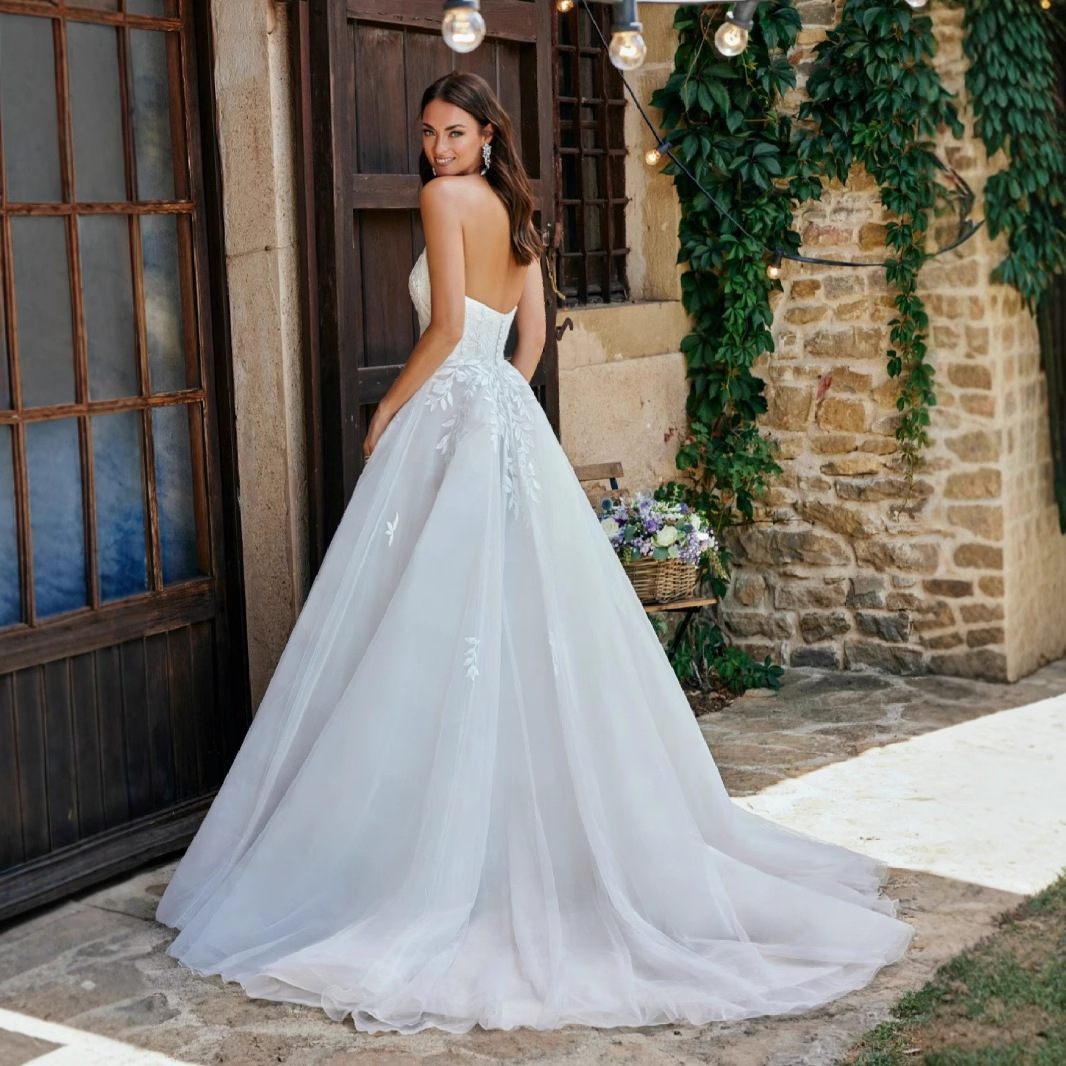 Tube top wedding dress new autumn and winter trailing white forest style super fairy certificate registration evening dress