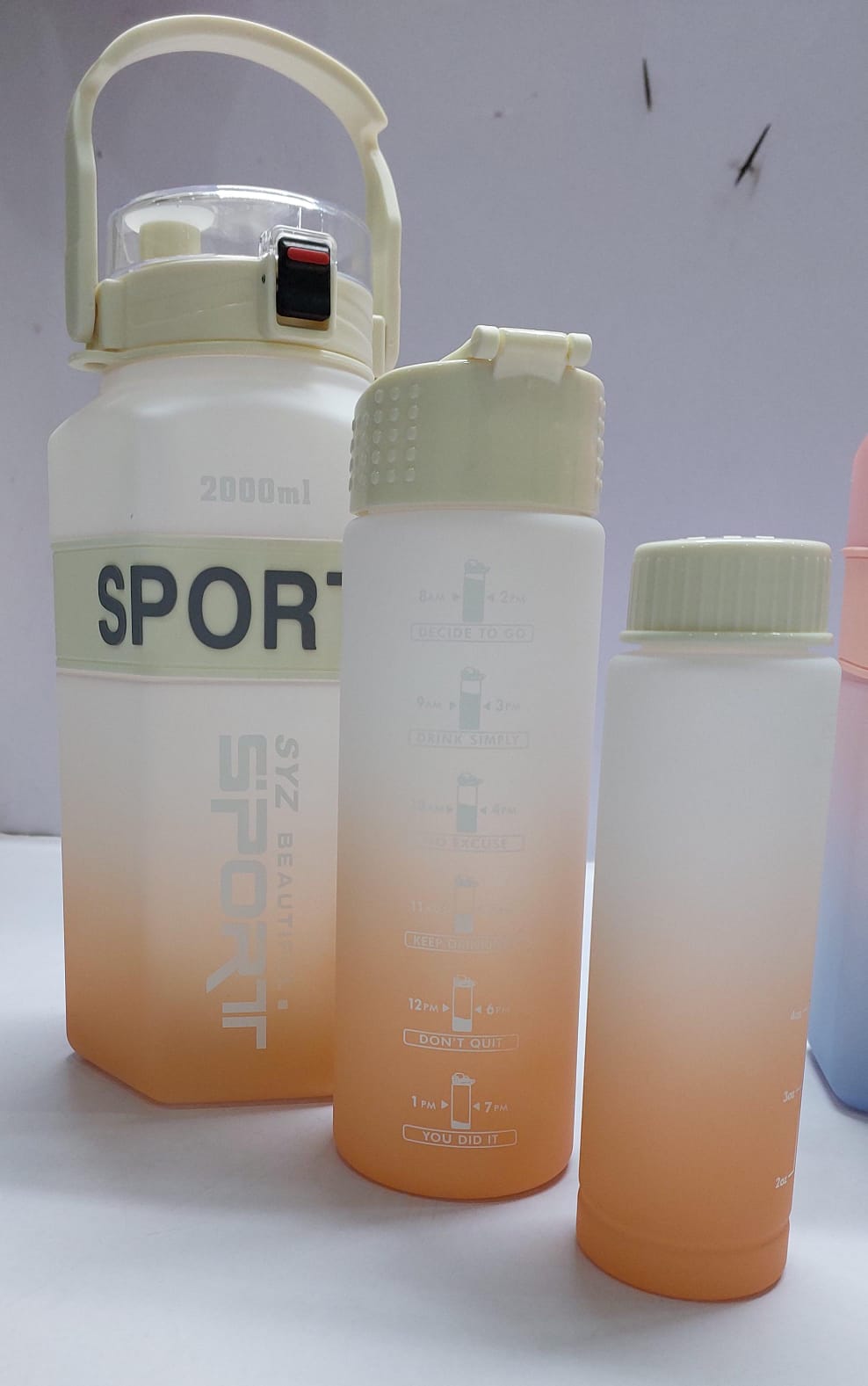 3-in-1 Motivational Gradient Water Bottle Set - 2000ml, 900ml, 300ml - Leakproof BPA-Free Fitness Sport Bottles with Time Markers & Straw