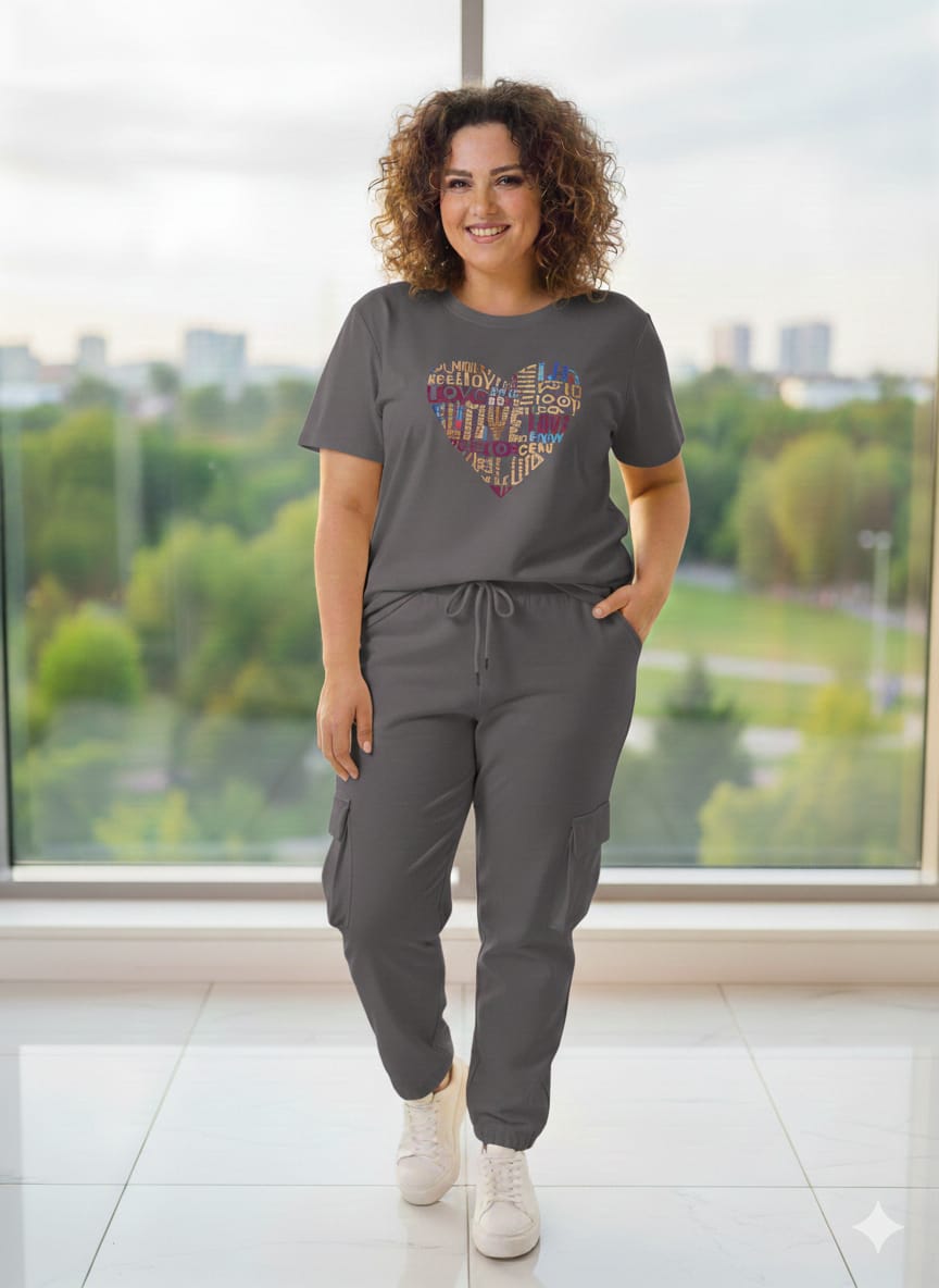 women's casual two piece set-heart printT-shirt and cargo jogger pants