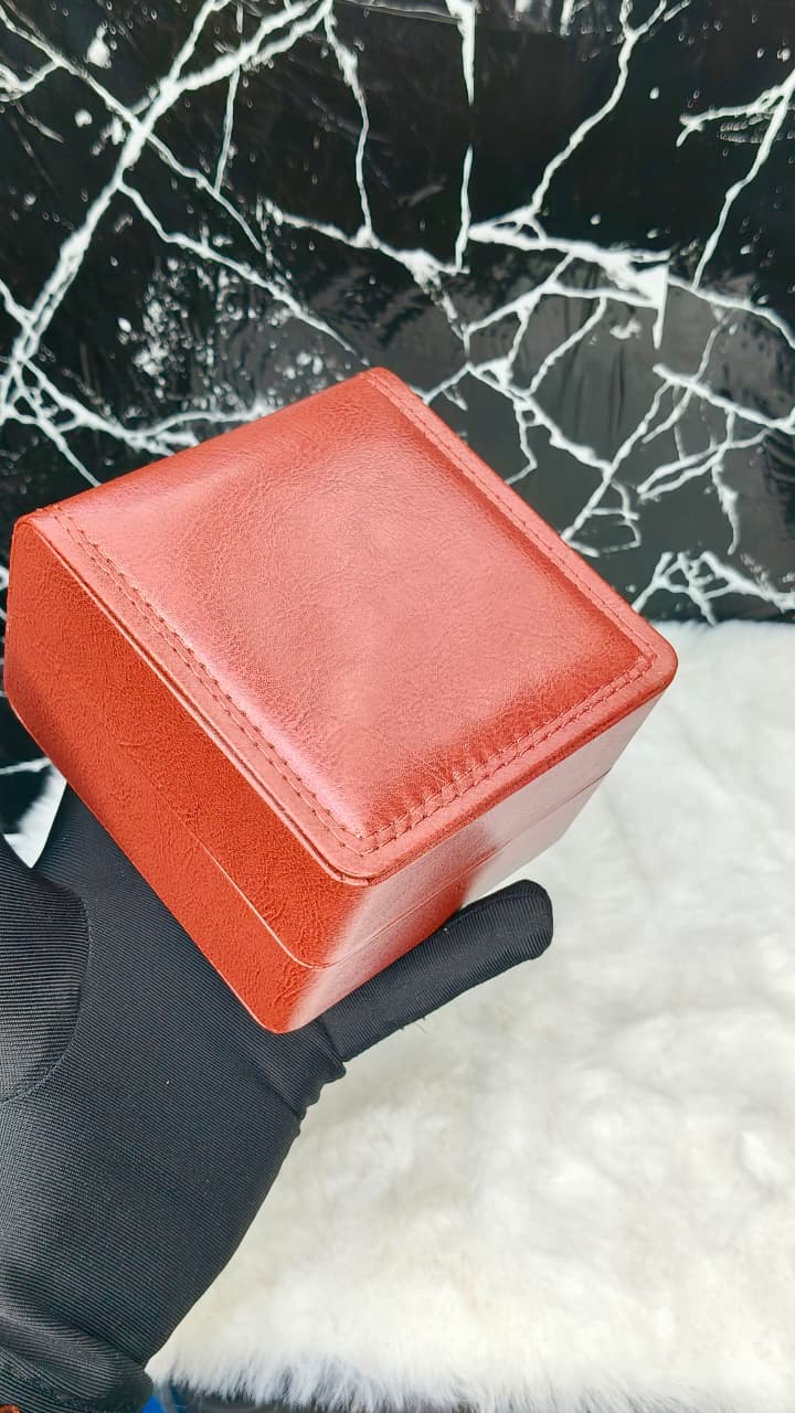 Luxury Gift Boxes – Thoughtfully Packed, Beautifully Presented.Make every moment feel special with our elegant gift box, designed to turn simple gifts into unforgettable  surprises