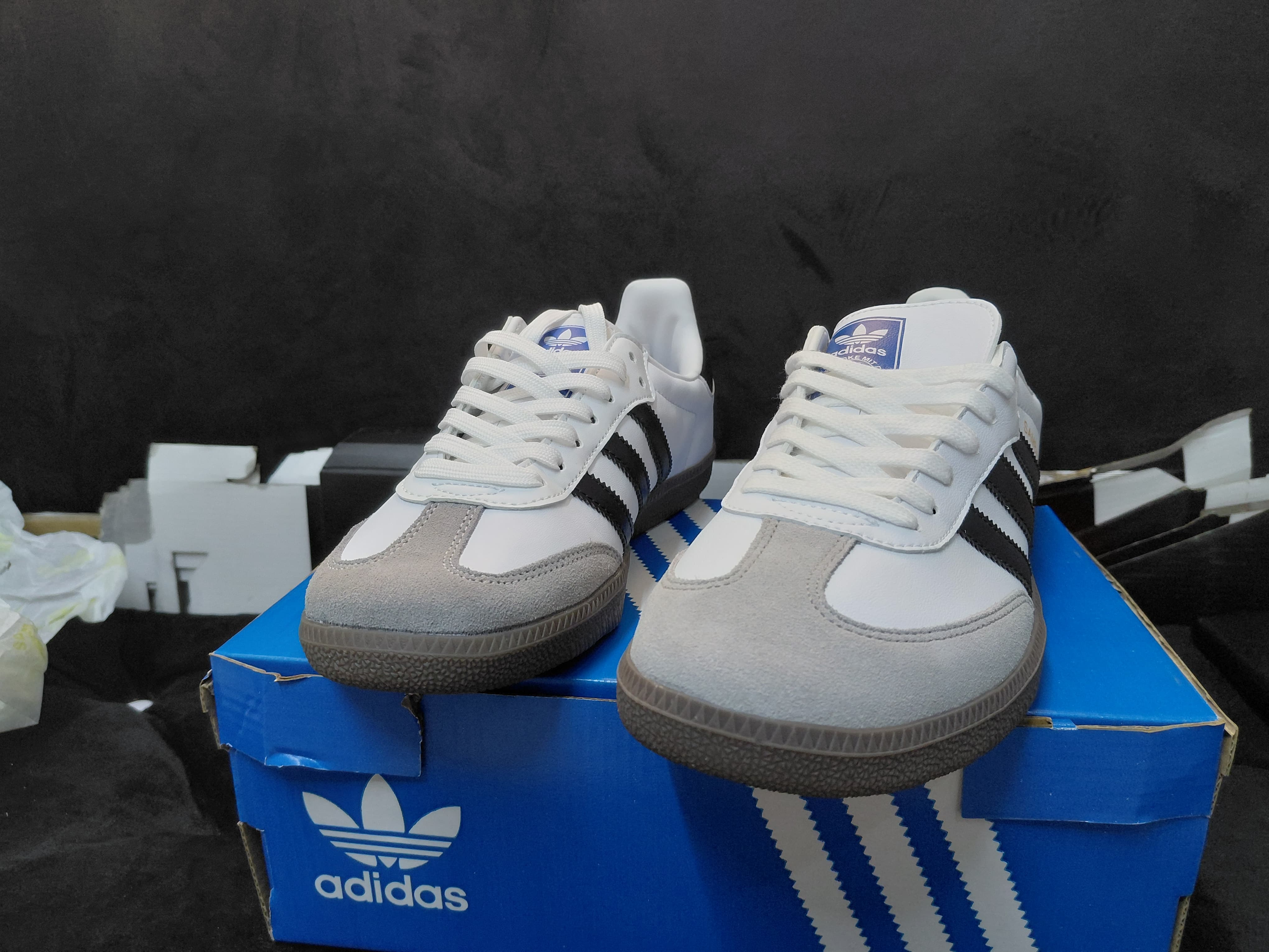 High quality ADIDAS SAMBA SINGLE SOLE. Unisex.Available from size 39-45