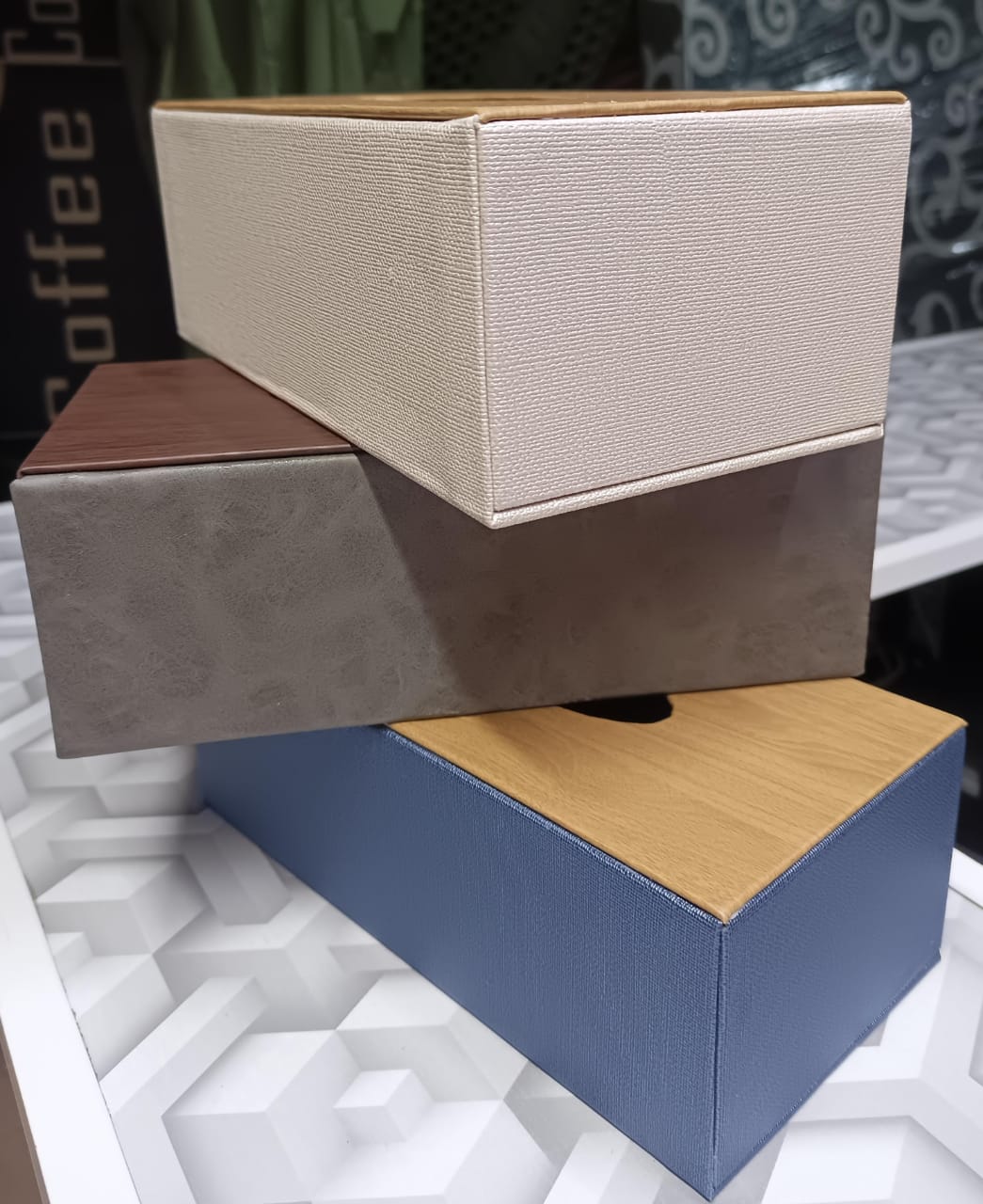 Tissue box with bamboo wood lid,rectangular leather serviette holder