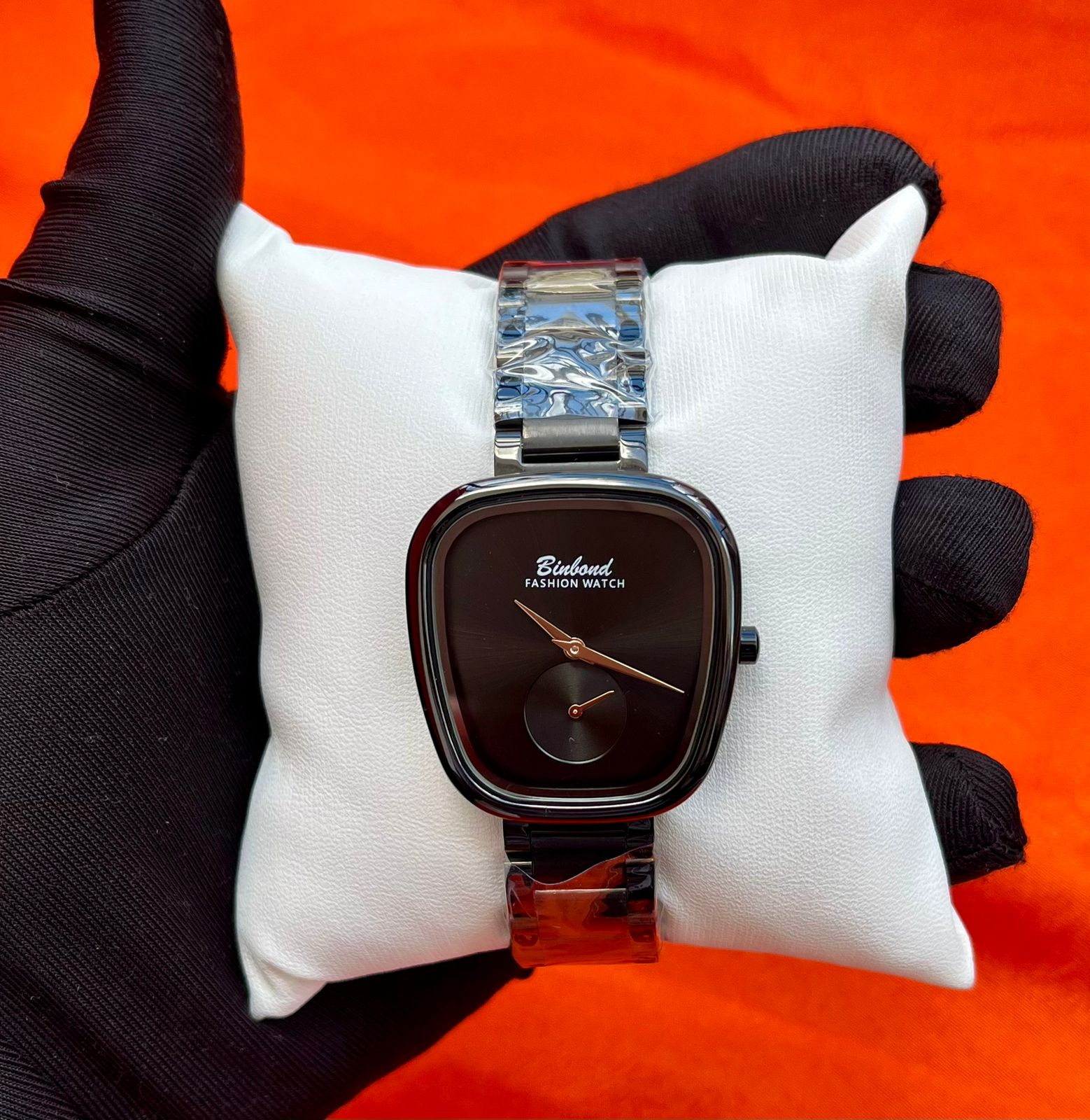 Binbond N520 Unisex Watch Stainless Steel Wristwatch, Water Resistant,Elegant Design with Branded Box.crafted with a premium stainless steel finish and a water-resistant design for everyday durability