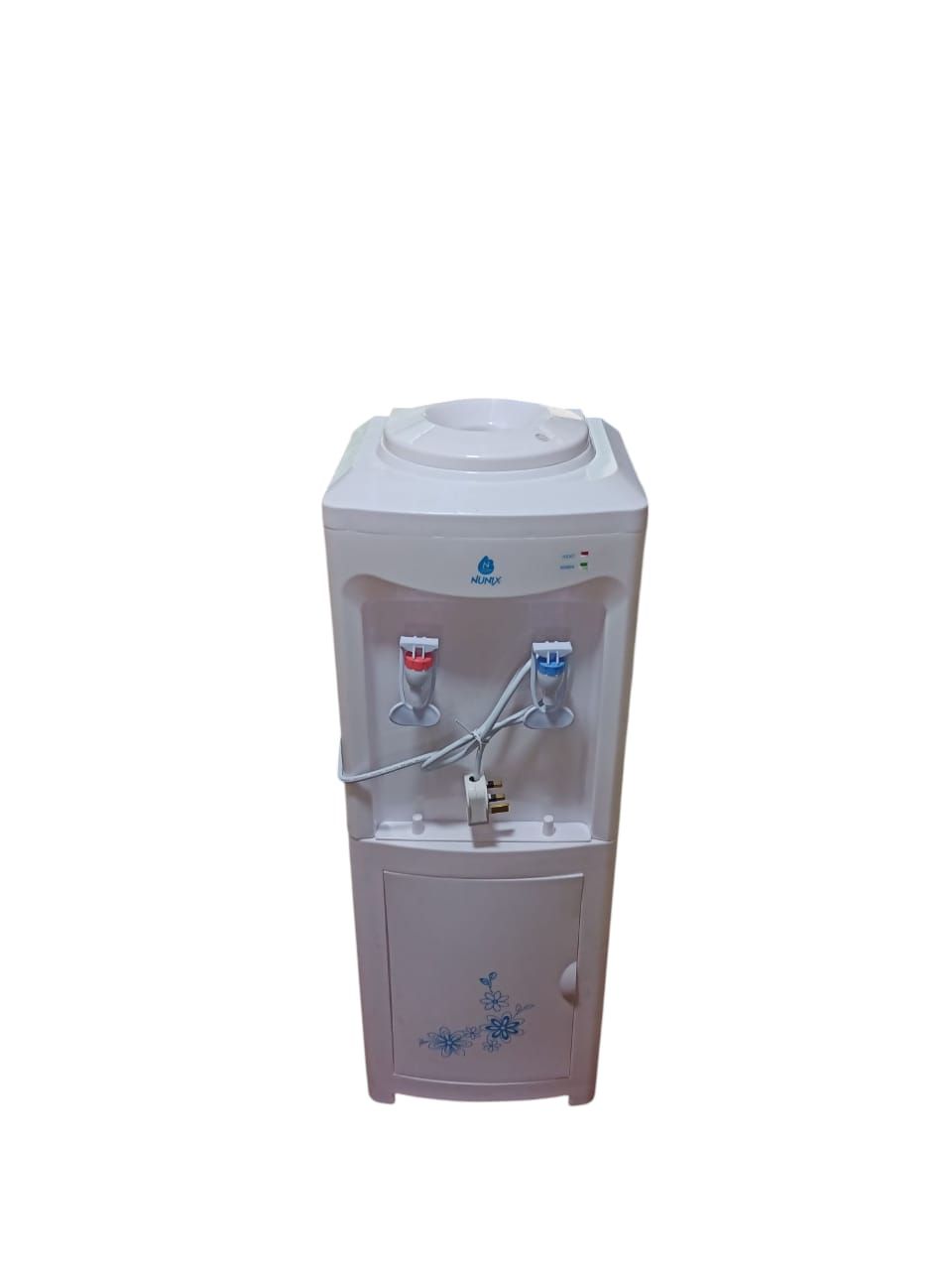 Q7 Space Saving Standing Water Dispenser