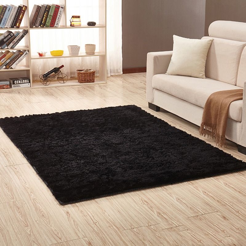 7 By 10 Soft Fluffy Carpets - Soft fluffy carpets, Ideal size, Comfortable feeling on your feet, Easy to clean, Environmentally friendly