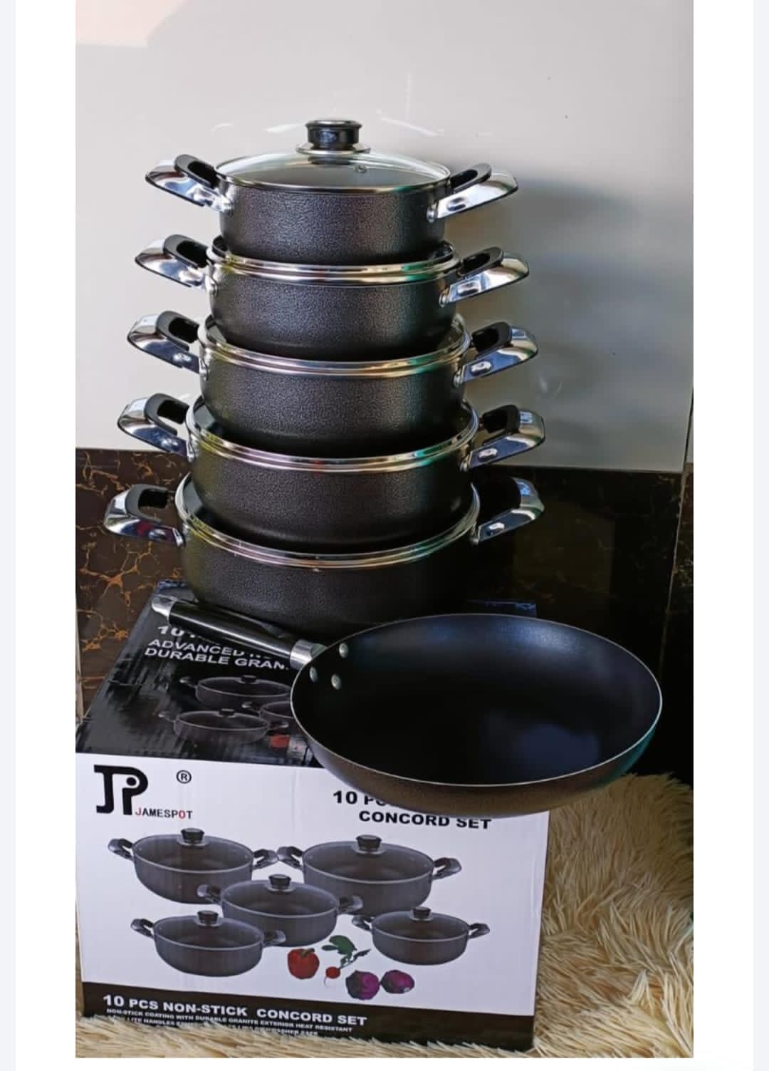 JP 14-Piece Non-Stick Cookware Set – Cook Like a Pro! Upgrade your kitchen with the JP 14-Piece Non-Stick Cookware Set, designed for effortless cooking and easy cleaning. Each piece features a durabl