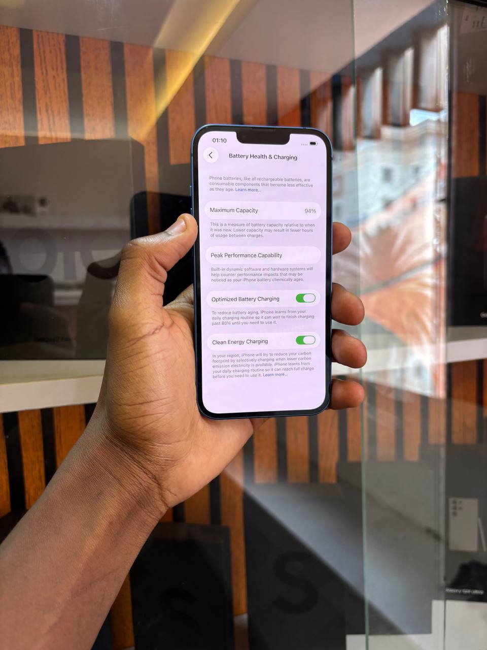 THE IPHONE 13 256GB OF STORAGE WITH A BATTERY PERCENT OF 94% NOTHING CHANGED HAS A 6.1 IN OLED DISPLAY, A15 BIONIC CHIP, DUAL 12 MP CAMERAS, 5G SUPPORT, AND IMPROVED BATTERY LIFE.