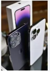 APPLE IPHONE 14 PRO WITH 88% BATTERY HEALTH. POWERED BY THE FAST A16 BIONIC CHIP, FEATURING A BRIGHT 6.1-INCH SUPER RETINA XDR DISPLAY, 48MP PRO CAMERA, DYNAMIC ISLAND, FACE ID, AND SMOOTH 120HZ.