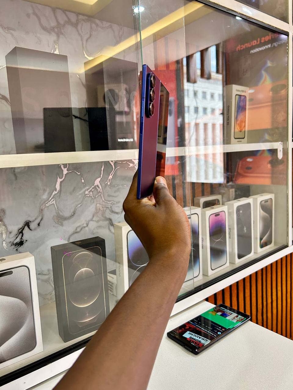 SAMSUNG GALAXY Z FOLD 7: A POWERFUL PHONE-TABLET HYBRID WITH A STUNNING 8-INCH DISPLAY, ULTRA-FAST PERFORMANCE, 200MP CAMERA, AND PREMIUM DESIGN BUILT FOR MULTITASKING, ENTERTAINMENT, AND NEXT-LEVEl.