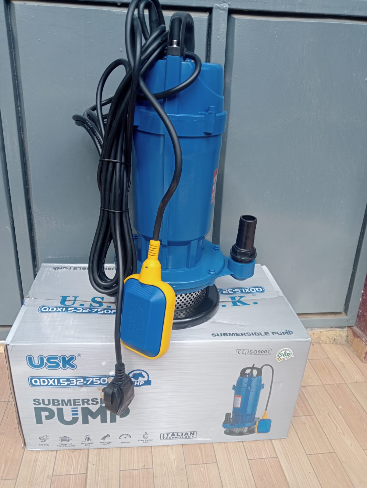 USK Unitech 1 hp submersible pump Electrical Submersible Water Pump 1hp With 32M Head 1.5M3/ Hr Flow