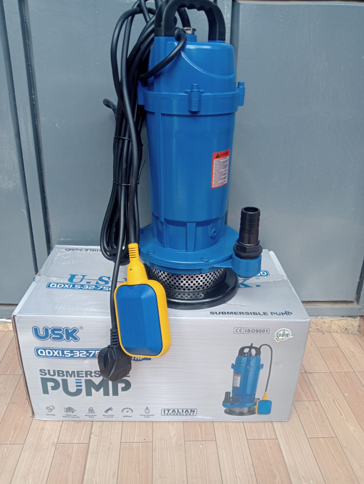 USK Unitech 1 hp submersible pump Electrical Submersible Water Pump 1hp With 32M Head 1.5M3/ Hr Flow