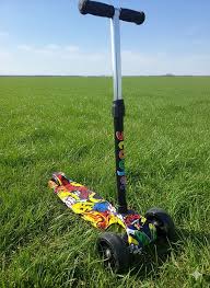 Kids 3-Wheel Scooter for Ages 2–10 Years – Adjustable Height Kick Scooter with LED Wheels | Outdoor Ride-On Toy for Boys & Girls