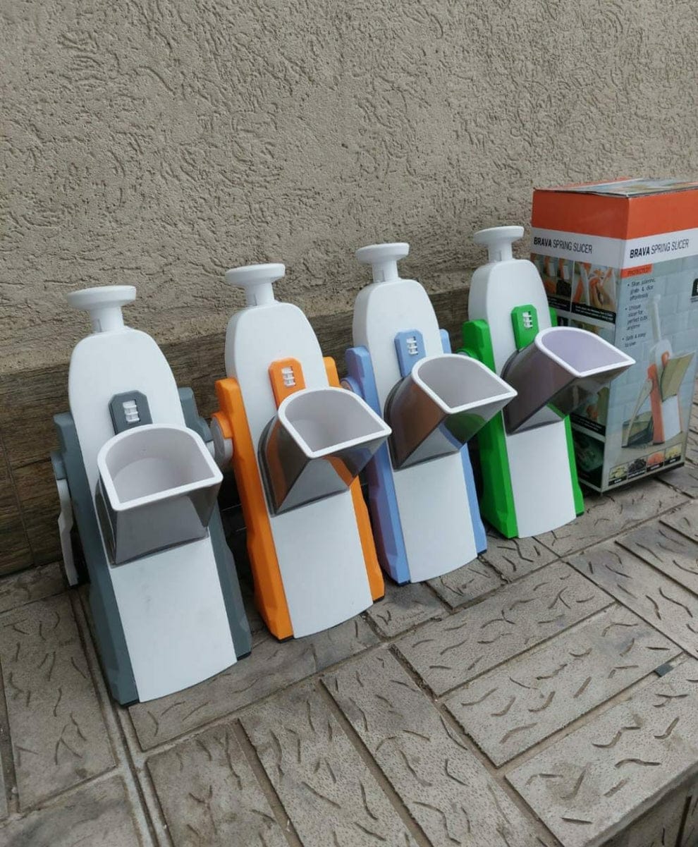 Manual Vegetable Mandoline Slicer – Multi-Function Adjustable Vegetable Cutter & Fruit Slicer with Stainless Steel Blades for Kitchen